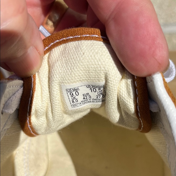 Vans White and Brown lightning Sneakers - Picture 4 of 7